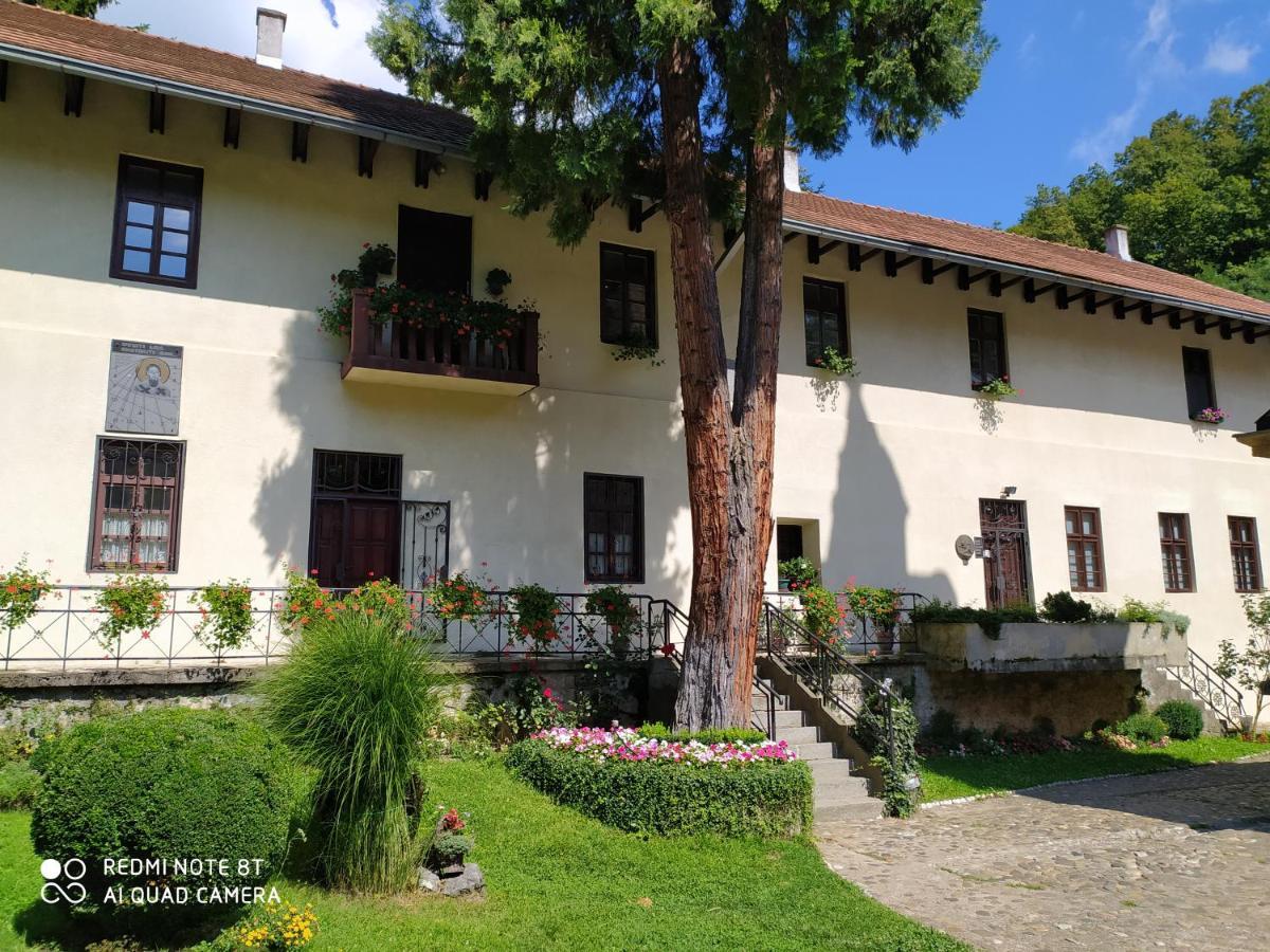 Apartmani - Vila Kovilje Banja Koviljača 외부 사진