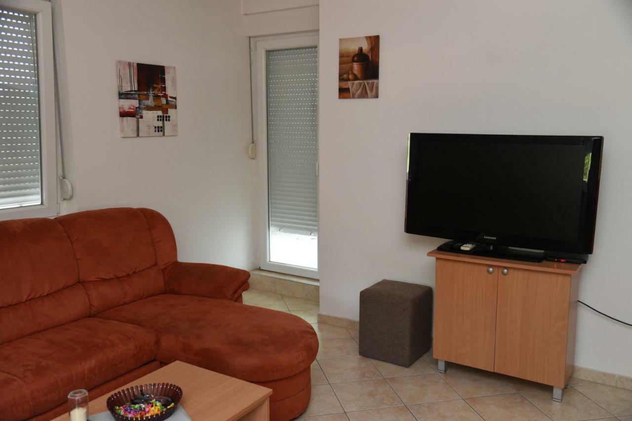 Apartmani - Vila Kovilje Banja Koviljača 외부 사진