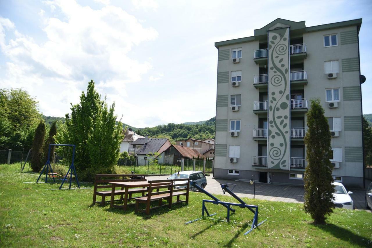 Apartmani - Vila Kovilje Banja Koviljača 외부 사진