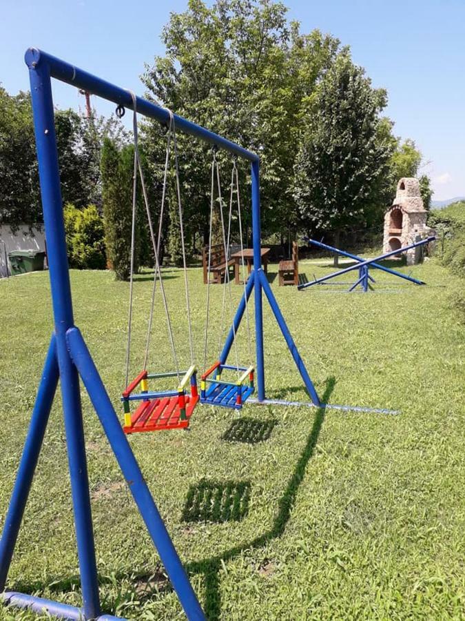 Apartmani - Vila Kovilje Banja Koviljača 외부 사진