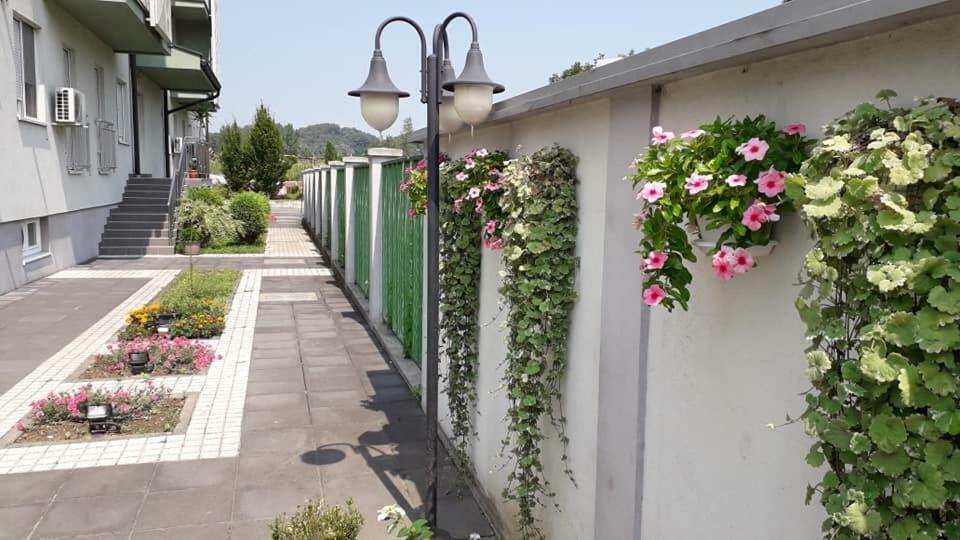 Apartmani - Vila Kovilje Banja Koviljača 외부 사진